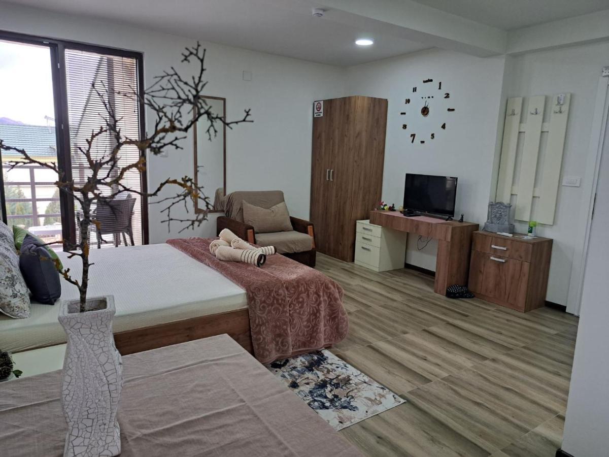 Villa Lucija By Romantique Veles Extérieur photo